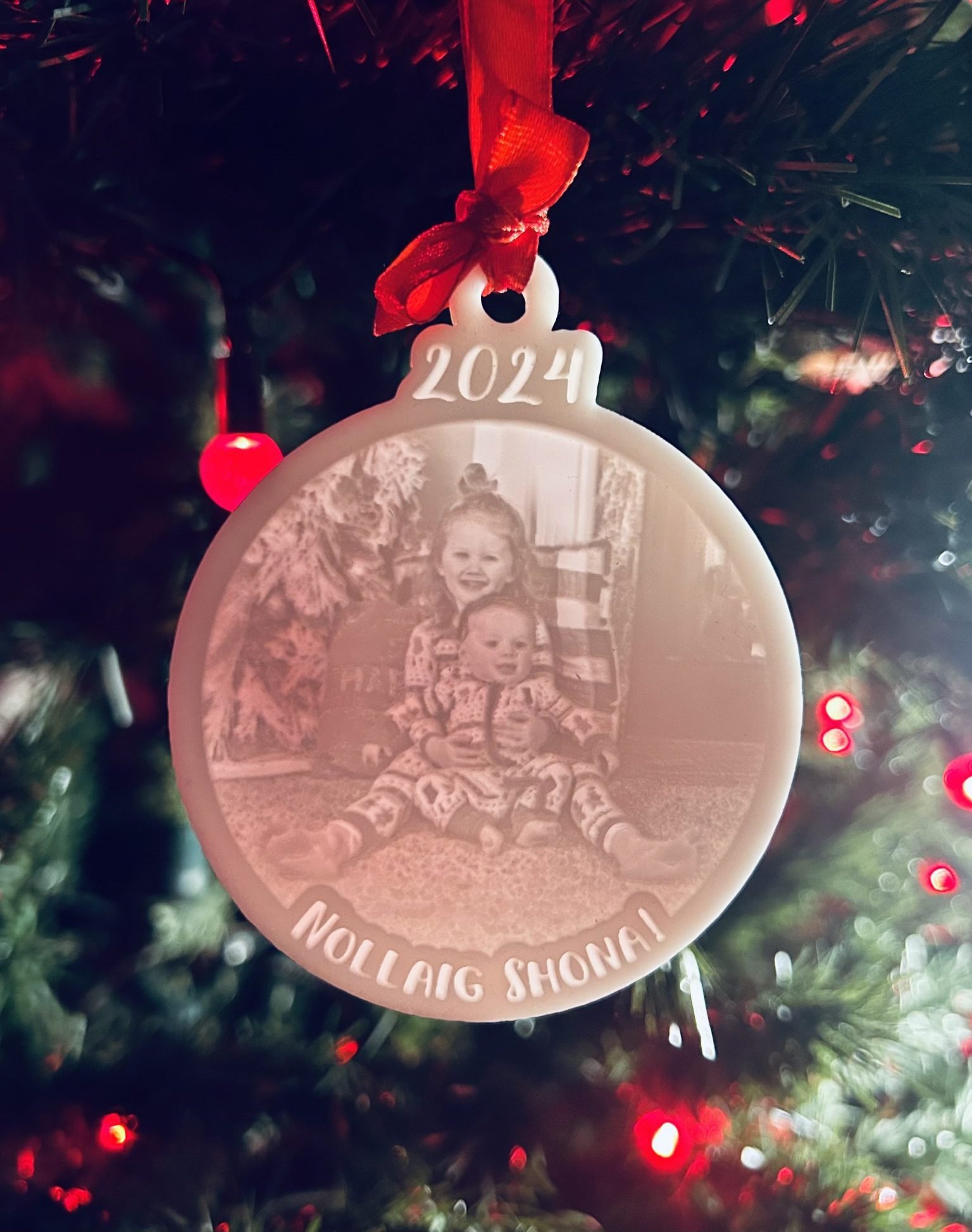 2025 'Nollaig Shona!' Magic 3D Christmas Ornament - Image 4
