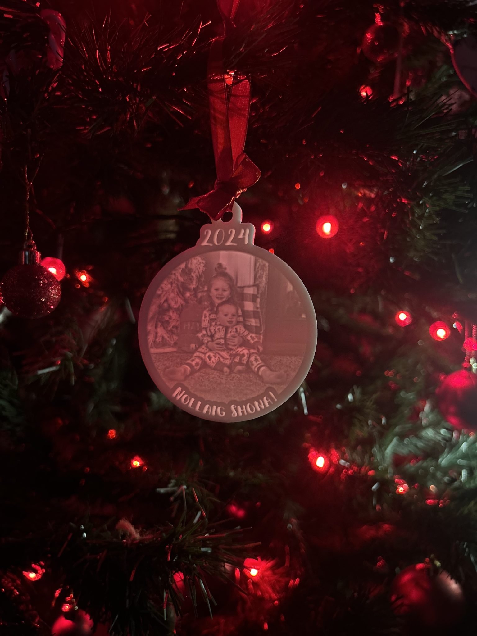 2025 'Nollaig Shona!' Magic 3D Christmas Ornament - Image 5